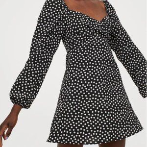 Puff-sleeve Skater dress